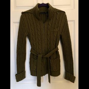 Women’s XS/Small Olive Green Sweater